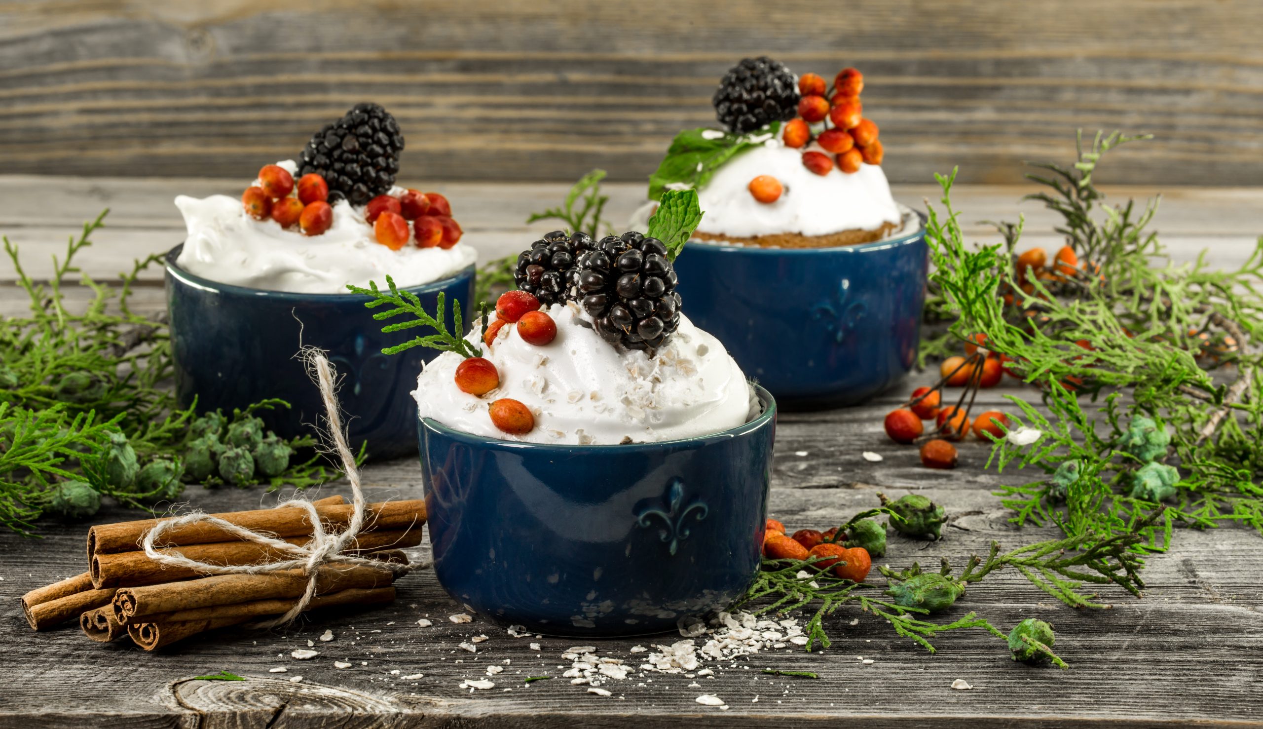 Crockpot Mixed Berry Cobbler