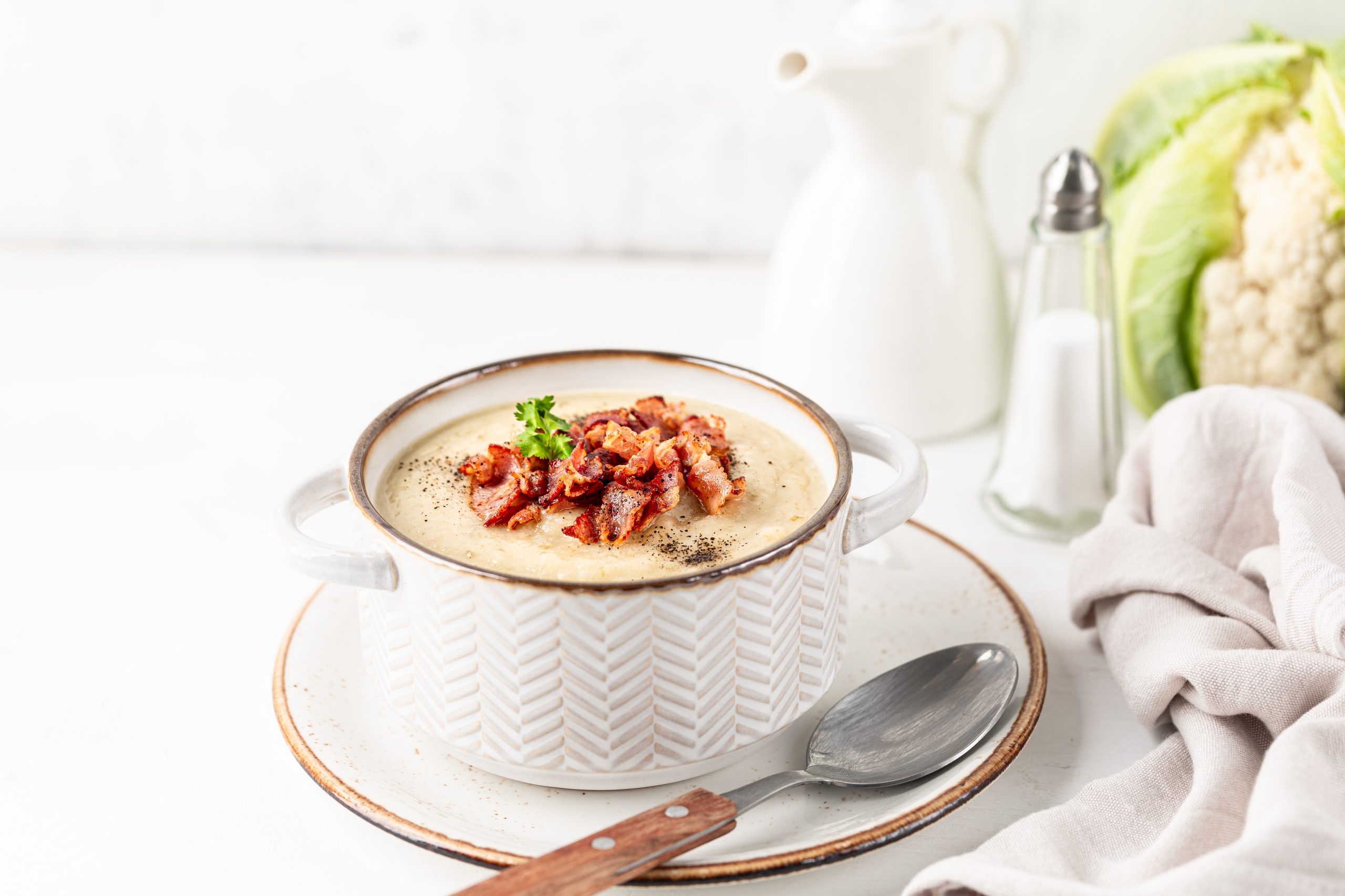 Slow Cooker Bacon Cheeseburger Soup